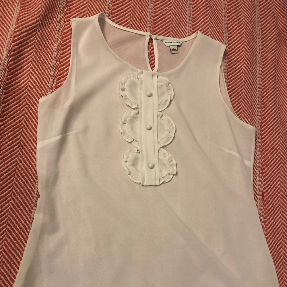 Banana Republic women’s blouse